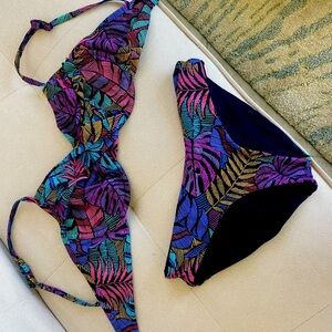 Stunning Boutique Bikini, NWOT Top size 38D, Bottom Size Medium